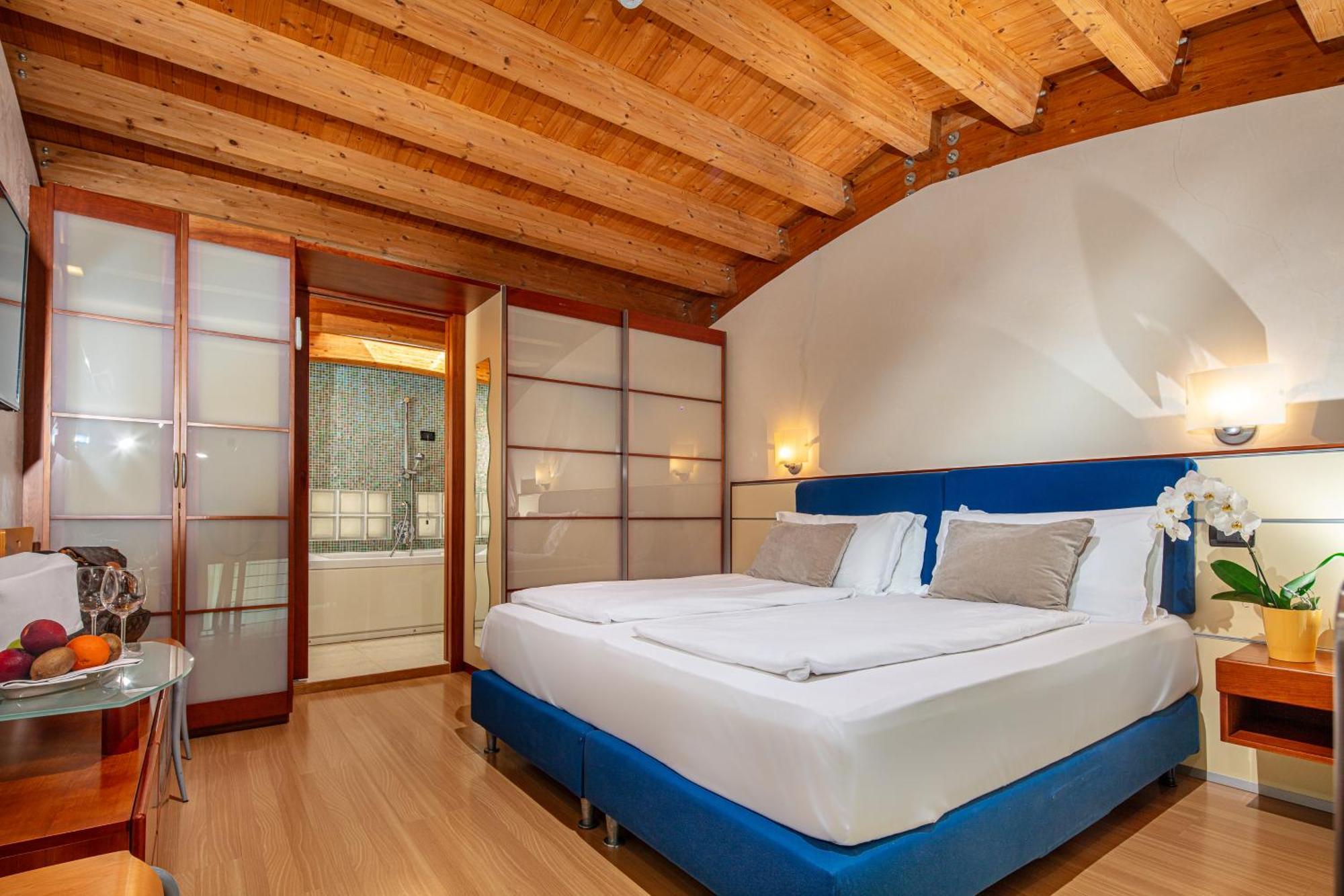 Park Hotel Λινιάνο Σαμπιαντόρο Εξωτερικό φωτογραφία